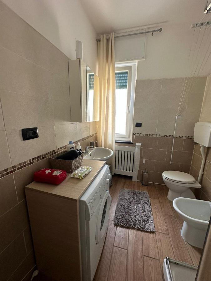 Luxury Center Appartment Novi Ligure Buitenkant foto
